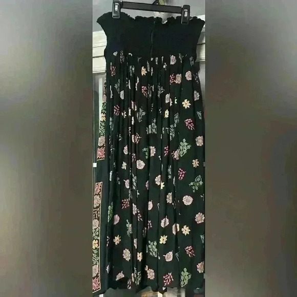 Vintage 80s Platinum Dorthy Schoelen Skirt style#:7115, Cut#9-64, R/N# 48266 - Picture 4 of 9